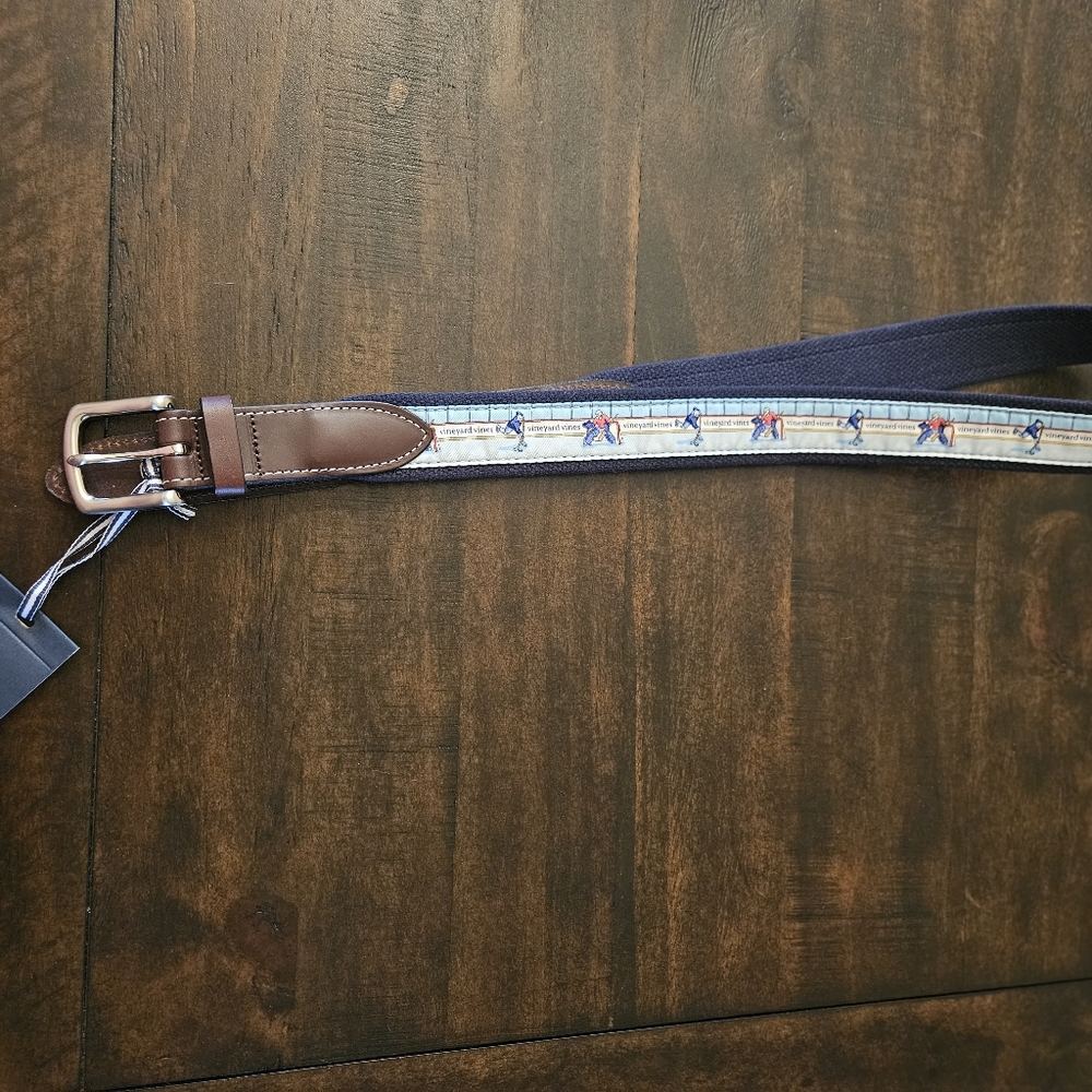 Vineyard Vines Pond Hockey Canvas Club Belt Men’s size 36 NWT